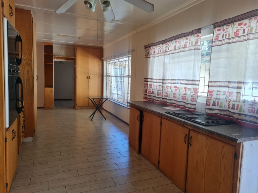 4 Bedroom Property for Sale in Stilfontein Ext 4 North West